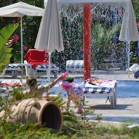 Matina Pefkos Aparthotel-2